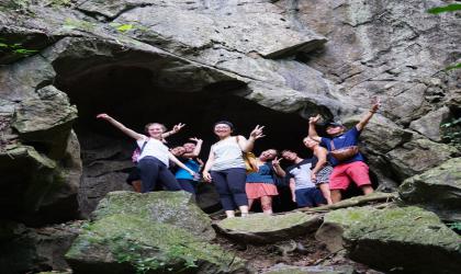 Ha Long bay – Lan Ha bay – Tam Coc 3 days / 2 nights